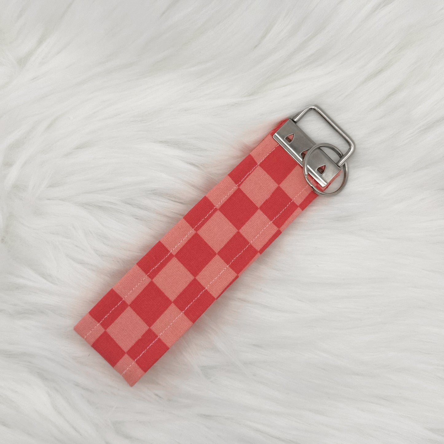 Retro Pink Checkered Wristlet Keychain