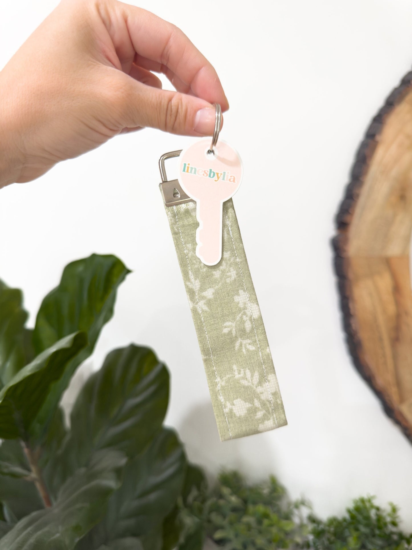 Pastel Green Floral Wristlet Keychain