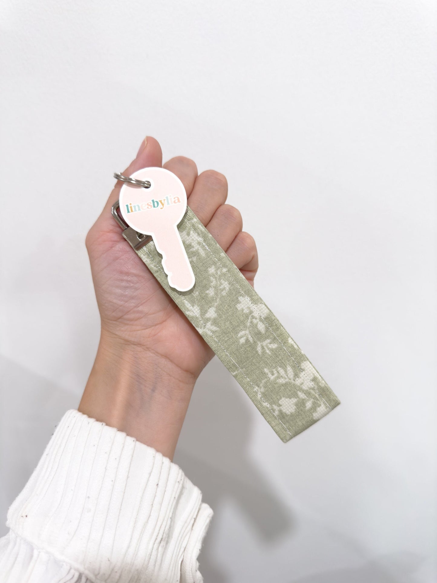 Pastel Green Floral Wristlet Keychain